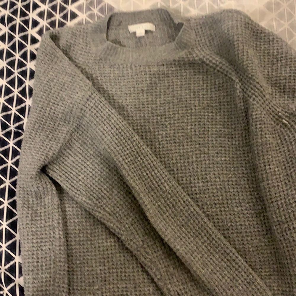 Grey sweater